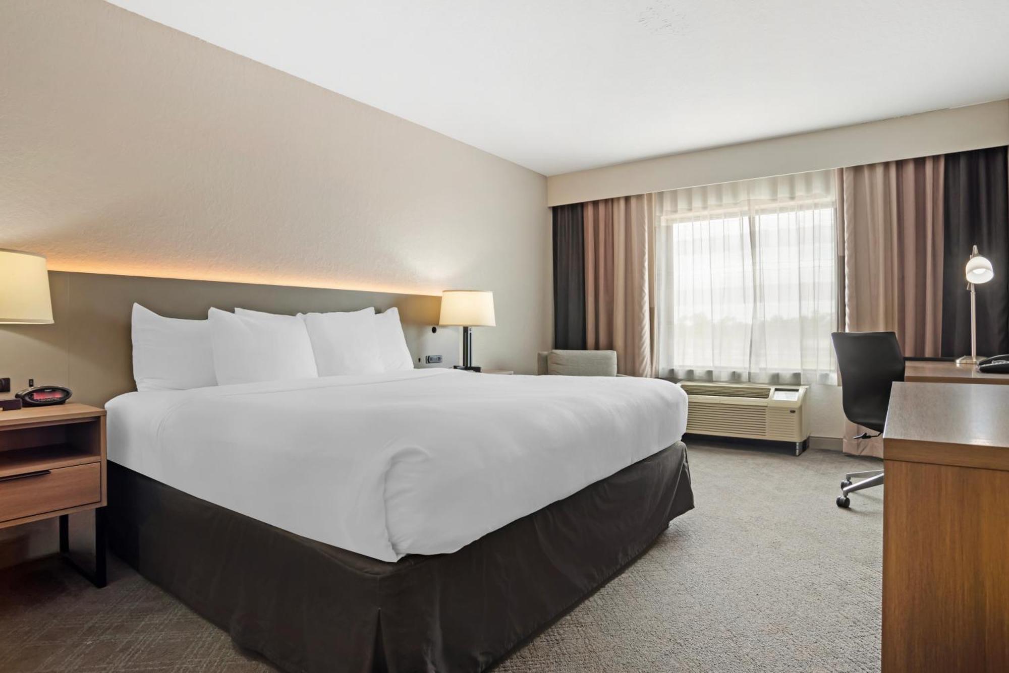 סלידל Comfort Inn & Suites מראה חיצוני תמונה