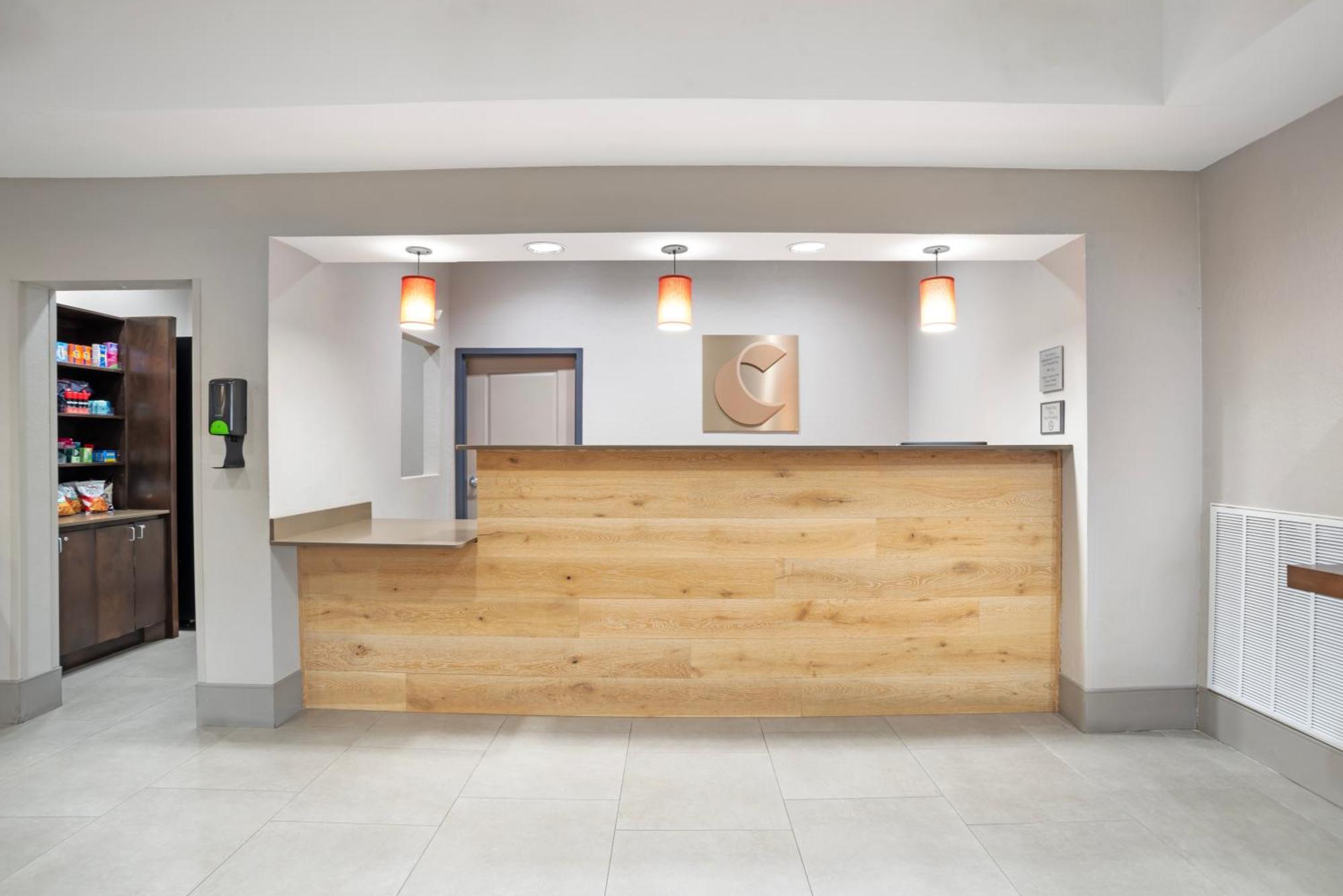 סלידל Comfort Inn & Suites מראה חיצוני תמונה