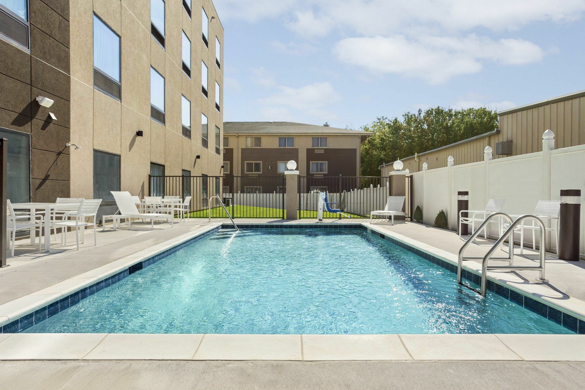 סלידל Comfort Inn & Suites מראה חיצוני תמונה